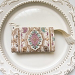 インド刺繍　リングファスナーのじゃばらお薬ポーチ｜カードも入る4ポケット収納｜お薬手帳・常備薬・マイナンバーカード収納に◎