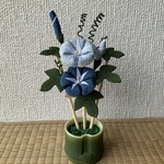ちりめん細工:朝顔の飾り(水色系)