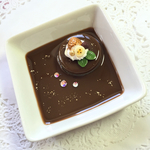 再販！ゴールドいちごチョコケーキのアクセサリートレイ