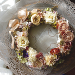 アンティークピンクのラナンキュラスとローズのwreath