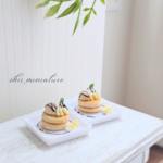 バナナのパンケーキ　ミニチュア　撮影小物　miniature