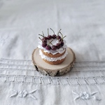 ミニチュア　ミニチュアスイーツ　ミニチュアケーキ　アメリカンチェリーの英国風ネイキッドケーキ