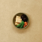 ミニチュアフード「高野豆腐の煮物」
