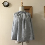 ベルギーLibeco社ストライプリネンで作ったフリル襟ギャザーブラウス