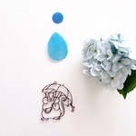 雨が大好きなぷっくりシマリスの雨粒ガーランド