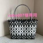 カゴバッグ　ゴシック模様