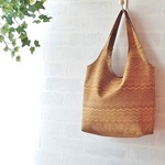 くったりバッグミニ　木目調柄