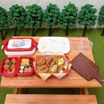 ピクニック弁当（赤）