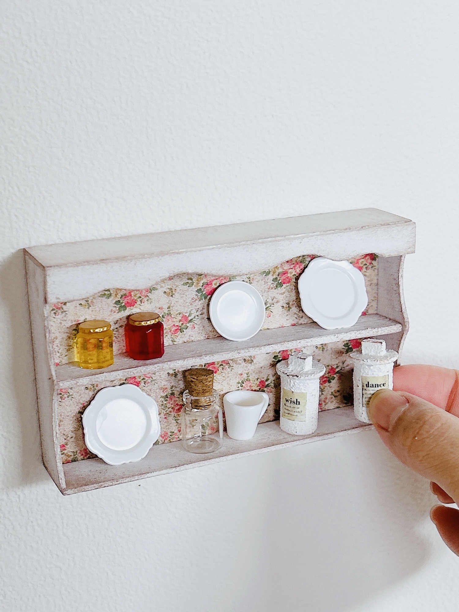 Vintage Rose Bookcase ミニチュア ドールハウス 本棚 花柄 フレンチ