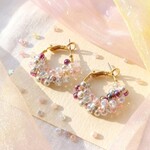夏を彩るシアーニュアンスビーズのフープピアス（ピンク×シルバー×クリア）**イヤリング変更可能**
