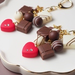アソートチョコキーホルダー