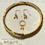 勝利を纏う光: キューブヘマタイトブレスレット３ｍｍ