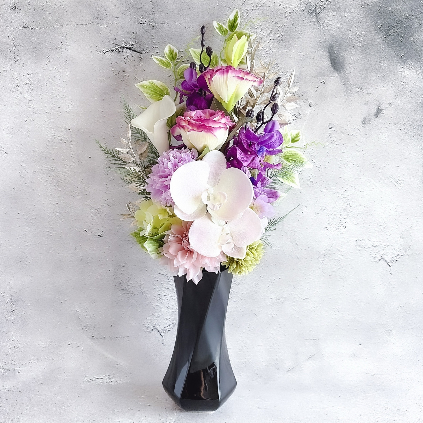 胡蝶蘭のお供え花（L）　1束【花束タイプ】　仏花　墓花　アーティフィシャルフラワー　御供え　お盆　お悔やみのお花　枯れない 6,320円