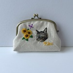 sora0601様オーダー品⭐︎猫の手刺繍の親子がま口ポーチ