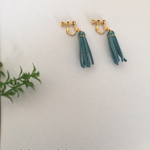 レザーの秋冬タッセルイヤリング＊Viridian＊