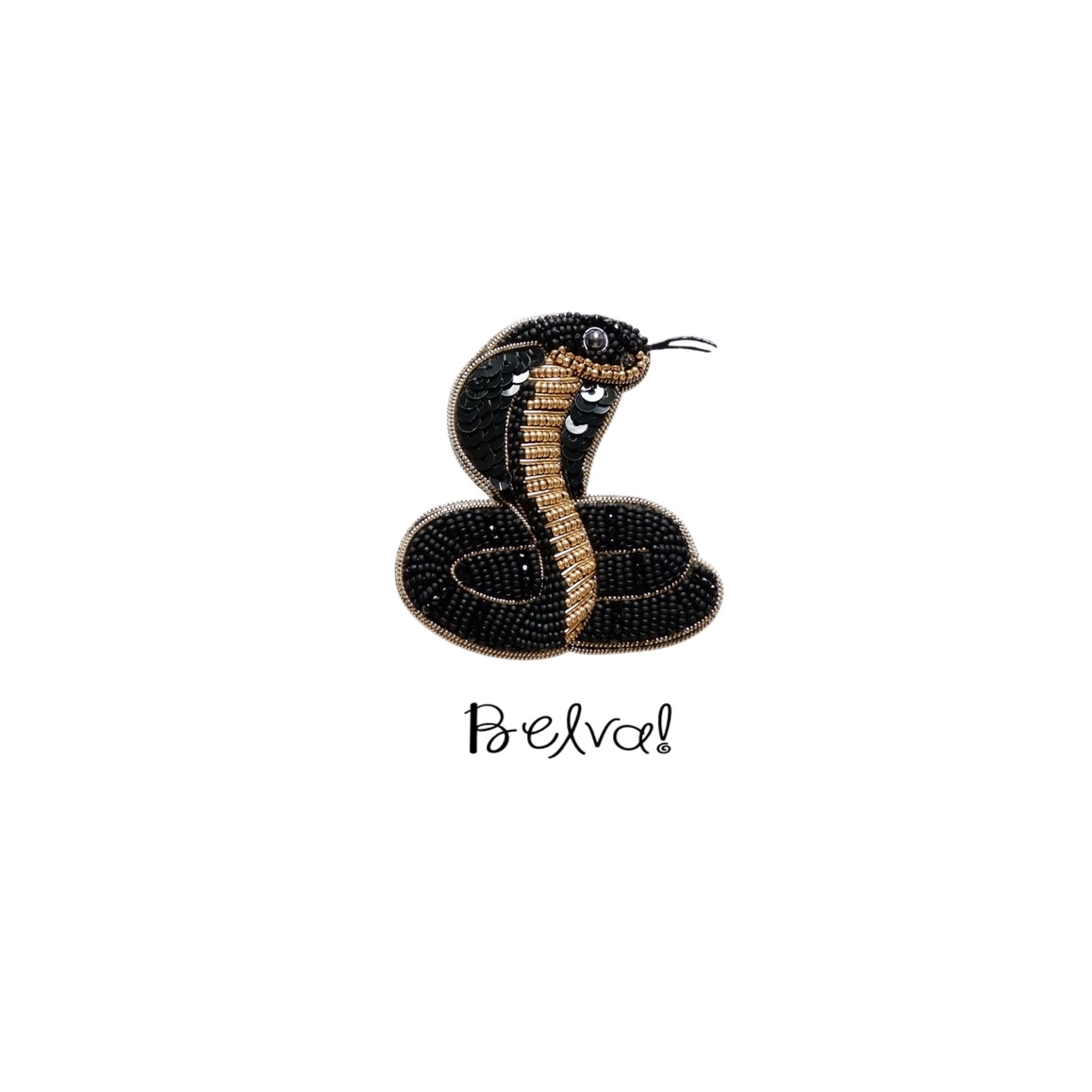 ビーズ刺繍のブローチ　-ブラックコブラ-