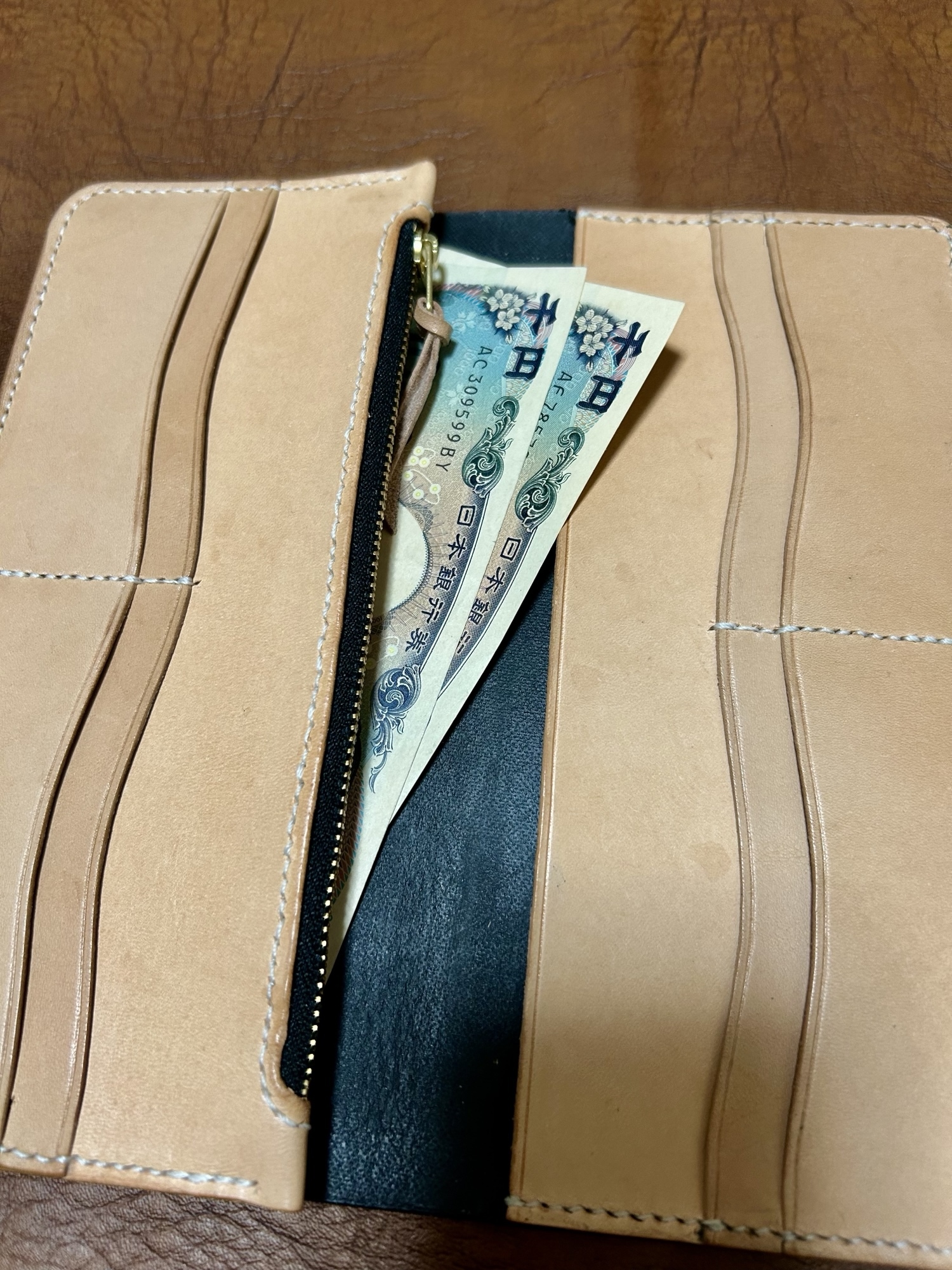 二つ折りロングウォレット 世界3大レザー ブライドルレザー「ブルーム