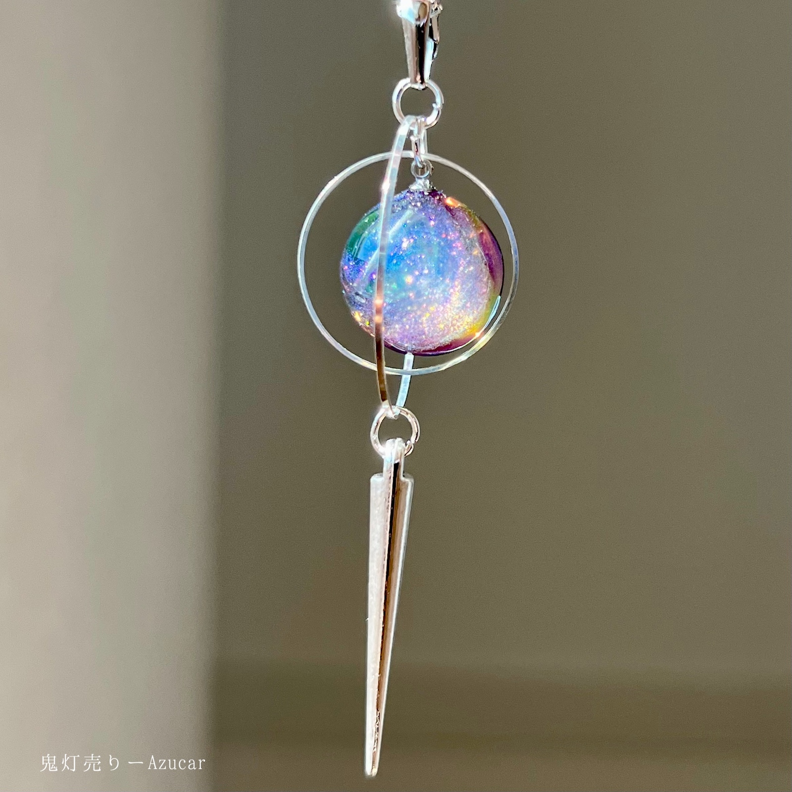 魔法使いのエメラルド色の蓄光ペンデュラムネックレス☆グリーンの
