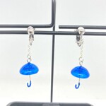 レジンイヤリング「青色かさ227」