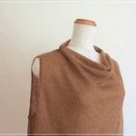 brown* ボトルネックドレープベスト