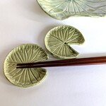 睡蓮の葉の箸置き（豆皿）　2個セット