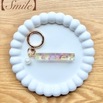ホテルキー　キーホルダー　ドライフラワー　押し花　ホテルキー　キーホルダー　Smile