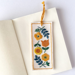 Garden　イエロー　刺繍のしおり ブックマーク/夏　花モチーフ　読書を彩る インテリアにも