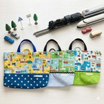床につかない！！入園入学レッスンバッグ手提げ絵本袋リバーシブル★63電車汽車が走る町線路キルティング習い事ポケット持ち手