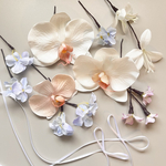 優しくふわりアプリコットピンク胡蝶蘭とブルー紫陽花の髪飾り　ヘッドパーツ｜ウェディング　前撮り　フォトウェディング　成人式　卒業式　髪飾り　