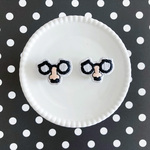 鼻ひげメガネ　刺繍ブローチ