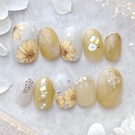 new♡ Lemon yellow🍋ひまわりネイル　　ブライダル　結婚式　ウェディング　夏　向日葵　　推し活　カラードレス　黄色　イエロー　シェル　
