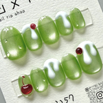 【新作】アイスが溶けてる［ネイルチップ］クリームソーダ　うるうる　ぷっくり　キラキラ　マグネット　ちゅるん　メロンソーダ　水光　シアー　デカさくらんぼ　レトロ　春夏　水滴　雫　
