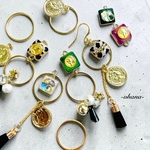 ꫛꫀꪝ✧‧˚オシャレ上級者🎖コインチャームとミニタッセルのアシンメトリーピアス/イヤリング