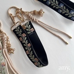 6/27日(土)21時🕘〜販売🌿new✨インド刺繍リボン ハンドストラップ ㊵　バッグチャームにも♡  キーホルダー🔑　バッグチャーム     2,680円
