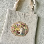 【再販】コットンリネンと刺繍のハリネズミのトートバッグ　
