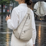 ラミネート　防水　雨の日も安心　汚れ防止　しずく型　ワンショルダーバック　長さ調節可能　ナチュラル　生成り色