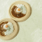 ◆目玉焼きハンバーグカレー　観賞・加工可◆