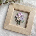 淡パープル　バラ花束　刺繍フレーム　インテリア　置物　手刺繍