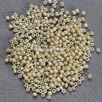 〔約600個〕クリーム　ガラスシードビーズ3mm