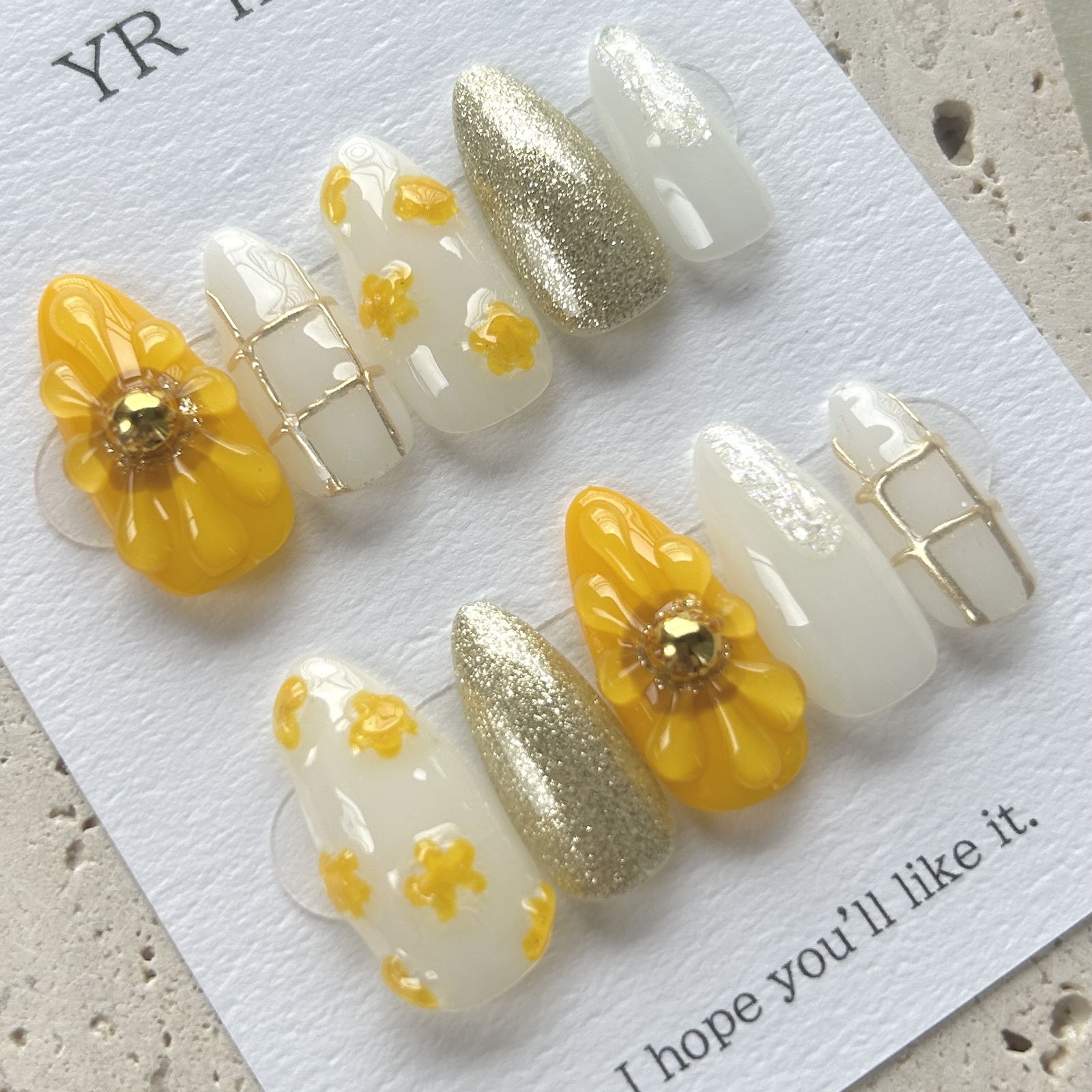 No.181 ひまわりネイル🌻 ぷっくりフラワー 黄色イエロー チェック 夏