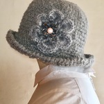 コサージュ付き＊手編みのニット帽