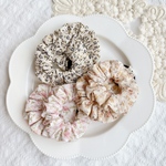 《単品1コ》ベビーシュシュ　3種類　/   髪ゴム　ヘアゴム　キッズヘアアクセサリー　ミニシュシュ　韓国生地　ハンドメイド　親子おそろい　親子お揃い　姉妹おそろい　姉妹お揃い