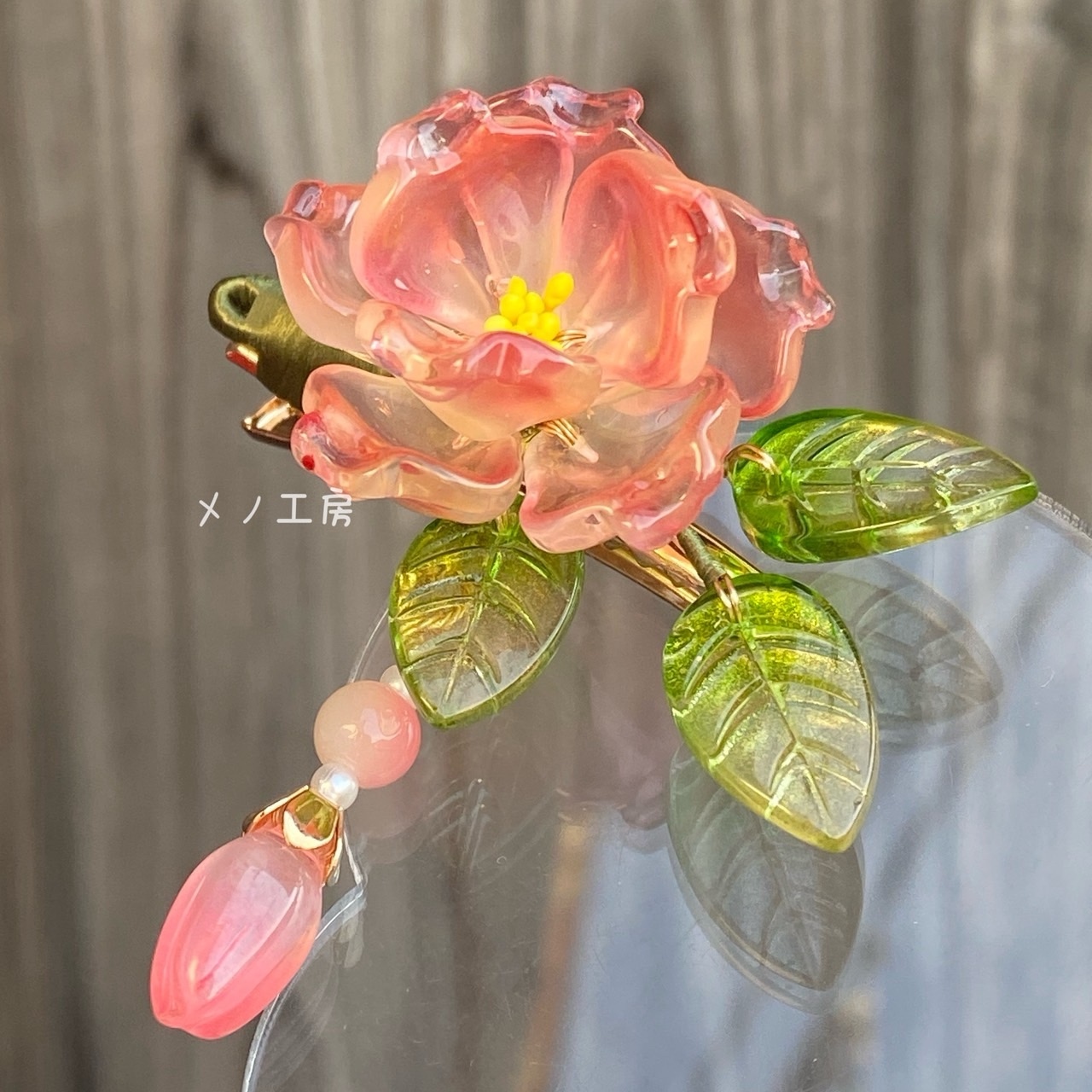 みずみずしい 紫陽花のヘアクリップ 髪留め グラデーション 星空色