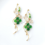 Leaf✤flower🍃 ✧︎煌めくアクセサリー✧︎ ピアス/イヤリング 〖ワイヤーアクセサリー 煌めき 若葉 新緑 葉っぱ オシャレ 〗