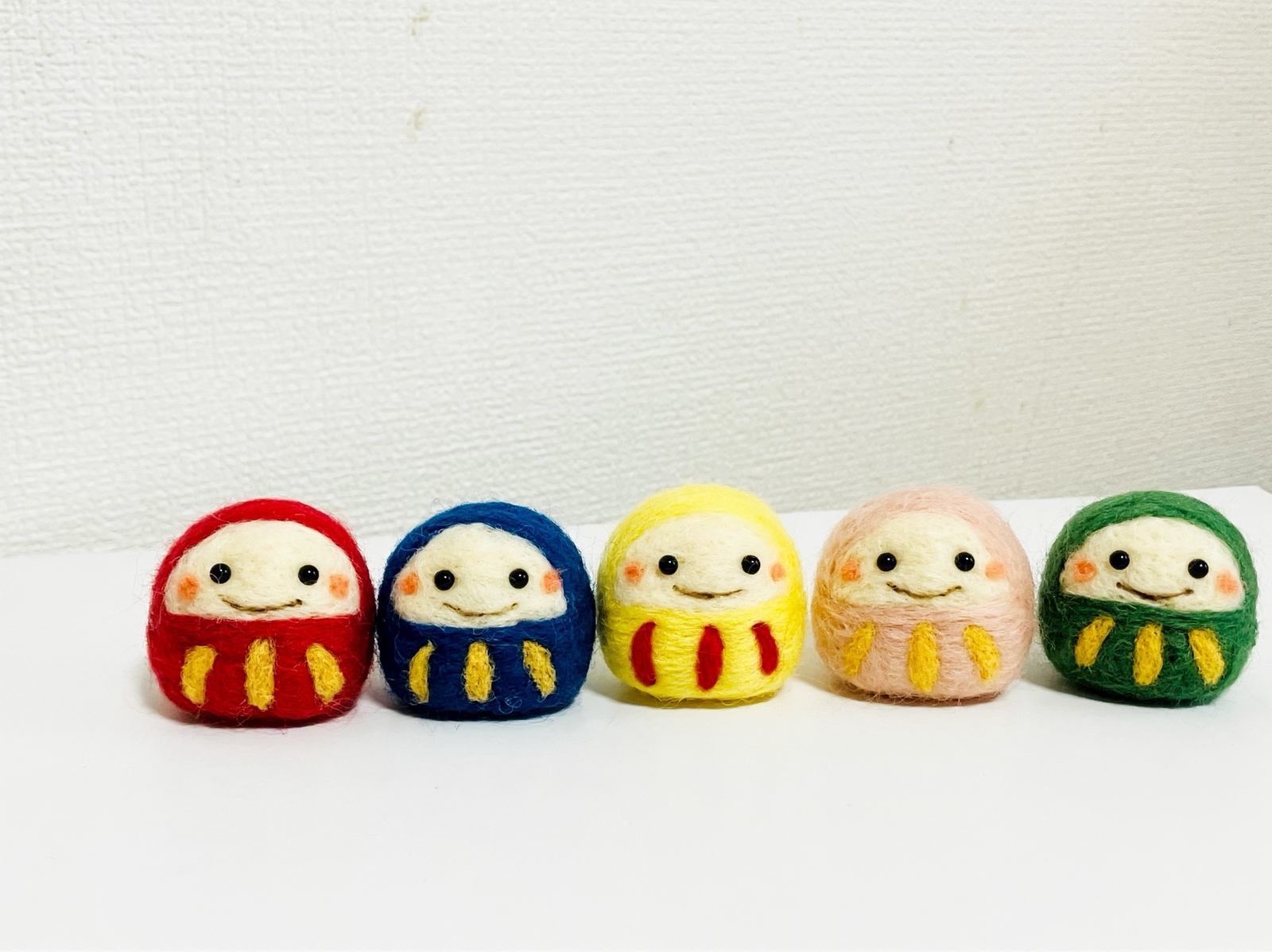 チンアナゴ 羊毛フェルト 羊毛フェルト チンアナゴとニシキアナゴ - るいたん工房 | minne byGMO
