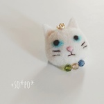 【new❣】絵本の世界の猫さんブローチ