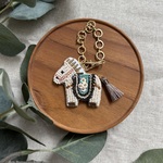 《１点もの》ビーズ刺繍・馬のバッグチャーム（ピンク）