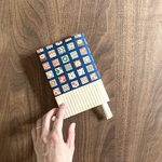 文庫本　ブックカバー　栞紐が取り外しできる♪　「北欧柄スクエア」