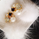 [再販]秋冬♡ビジューとパールのファーピアス