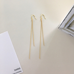 再販ロングチェーンのシンプルピアス